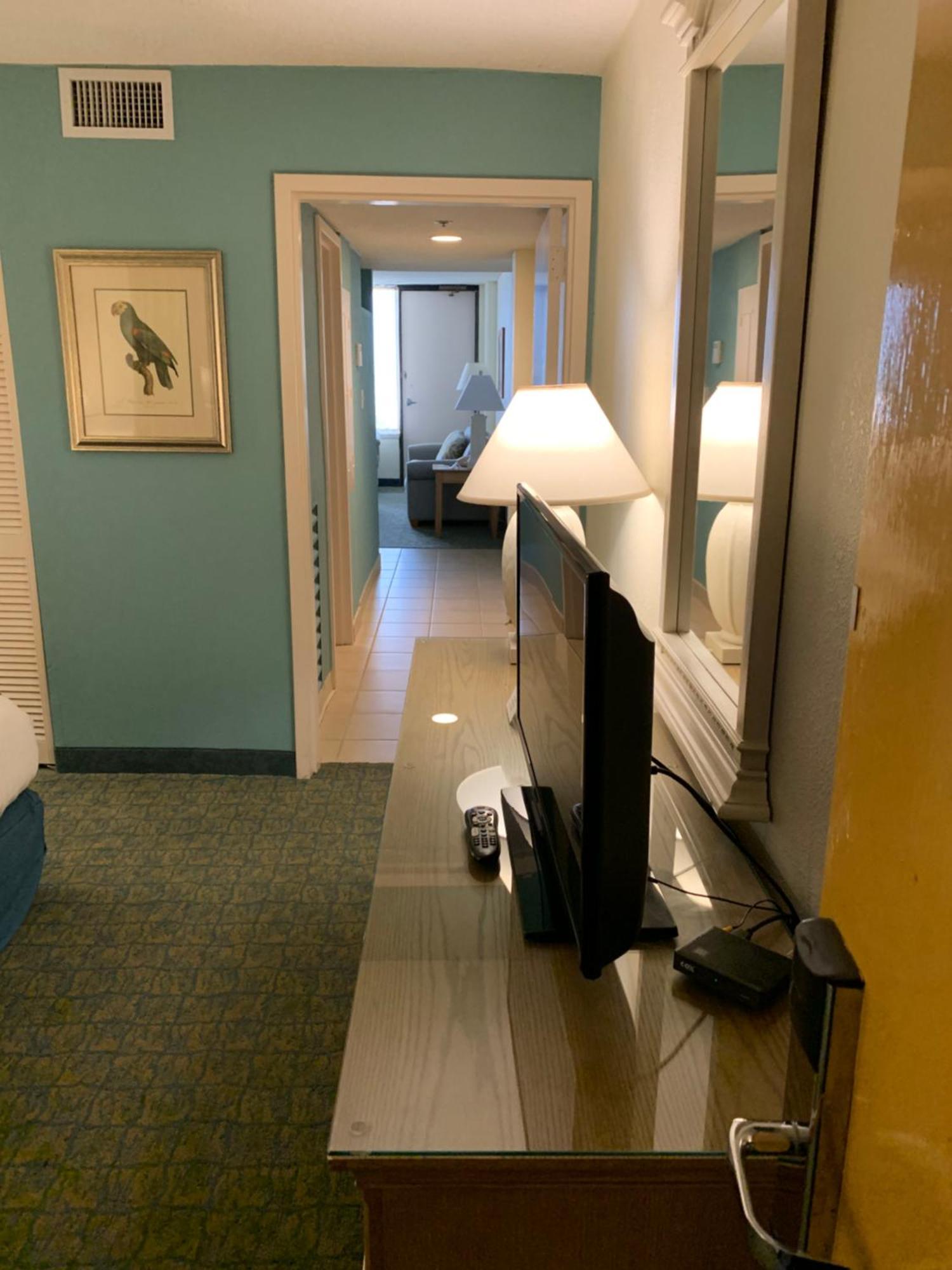 Apartamento Barclay Towers Virginia Beach Exterior foto